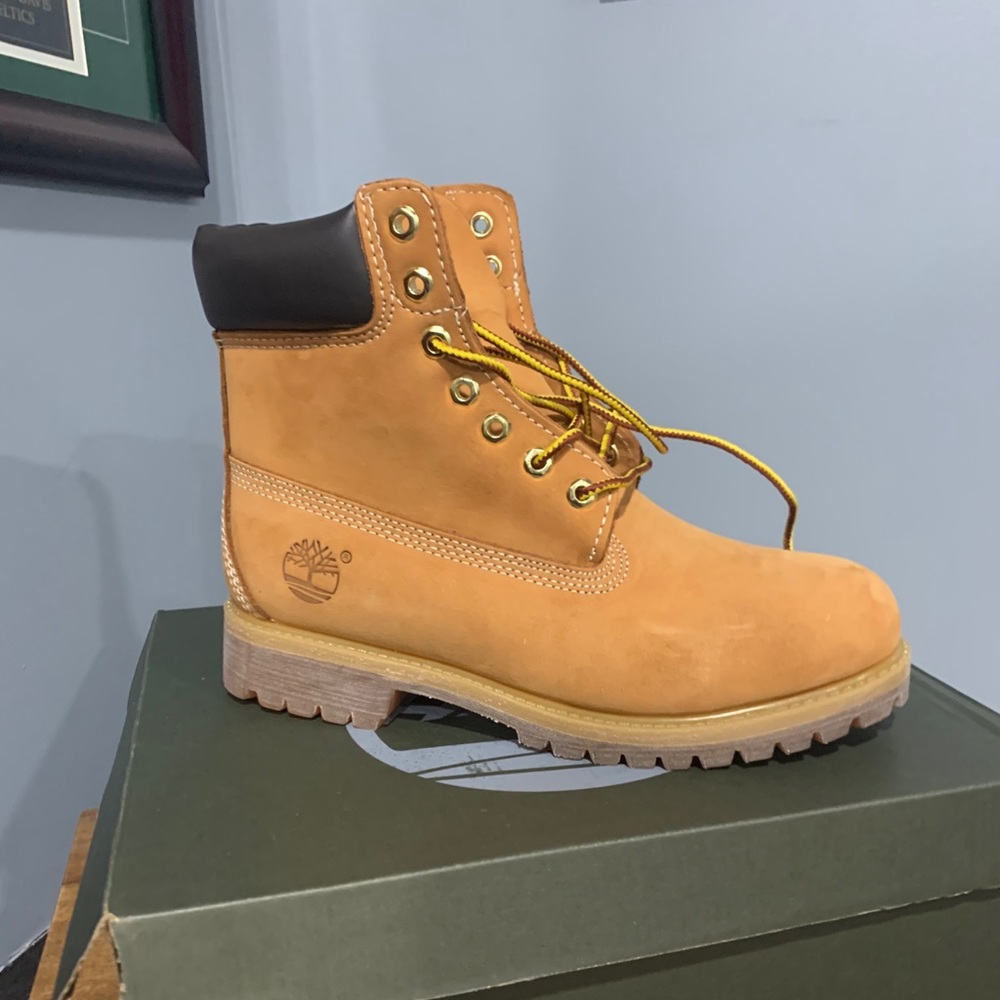 Timberland Boots size 8,9,10,11,12,13